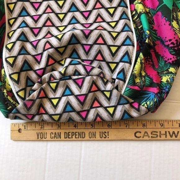 KAVU Neon Rope Tote Bag - Picture 14 of 14